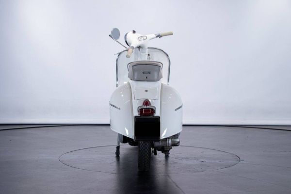 Piaggio Vespa 160 GS 1962 110383