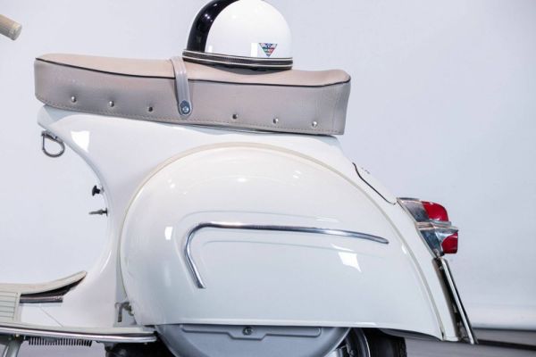 Piaggio Vespa 160 GS 1962 110387