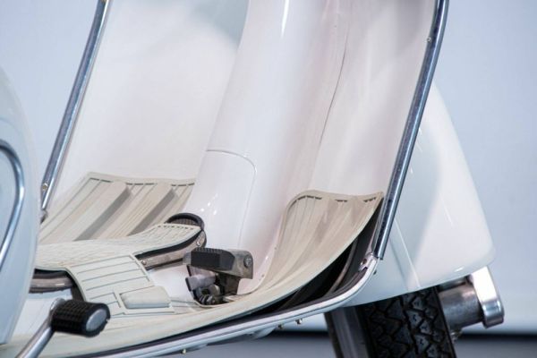 Piaggio Vespa 160 GS 1962 110388