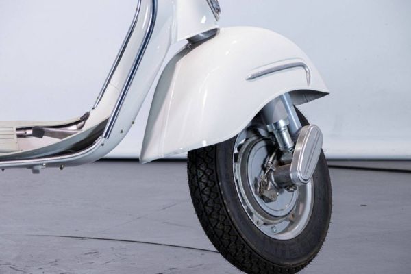 Piaggio Vespa 160 GS 1962 110390