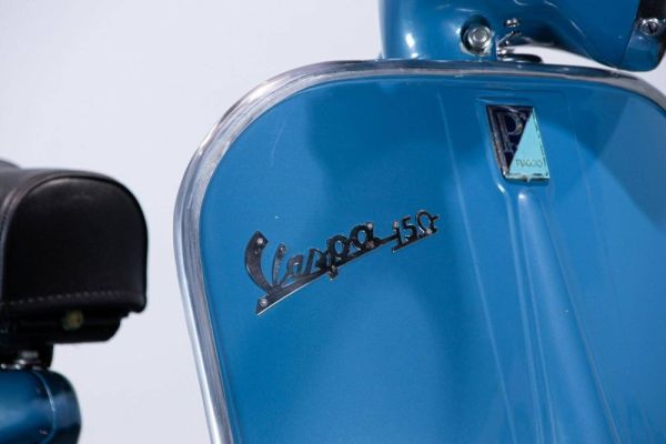 Piaggio Vespa 150 1961 110400