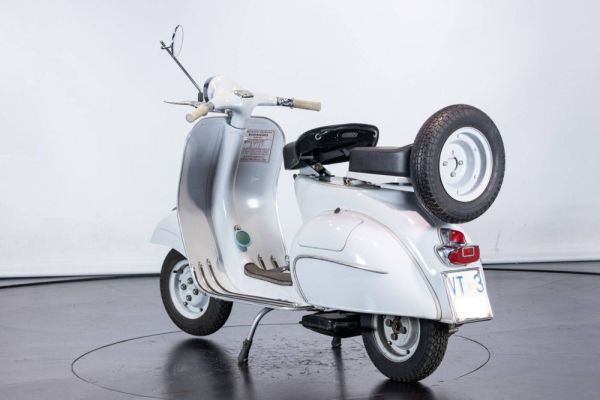 Piaggio Vespa 125 1964 110424