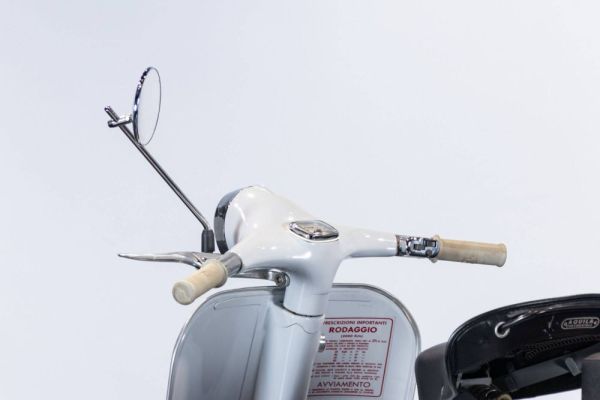 Piaggio Vespa 125 1964 110425