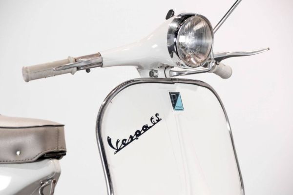 Piaggio Vespa 160 GS 1963 110436