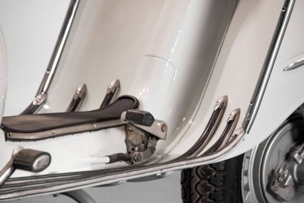 Piaggio Vespa 160 GS 1963 110446