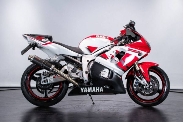 Yamaha YZF 600 R6 2000 112753