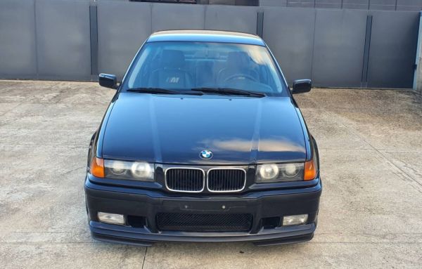 BMW 318is "Class II" 1994