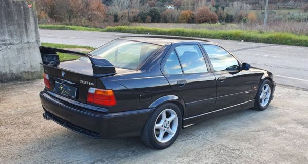 BMW 318is "Class II" 1994 124757