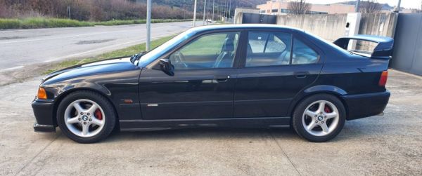 BMW 318is "Class II" 1994 124760