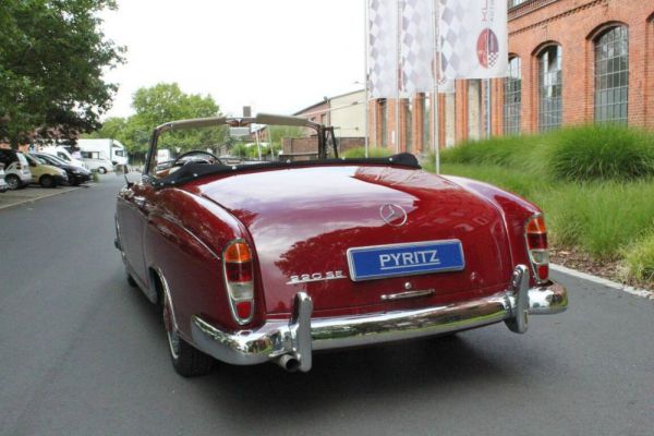 Mercedes-Benz 220 SE Cabriolet 1959 40059