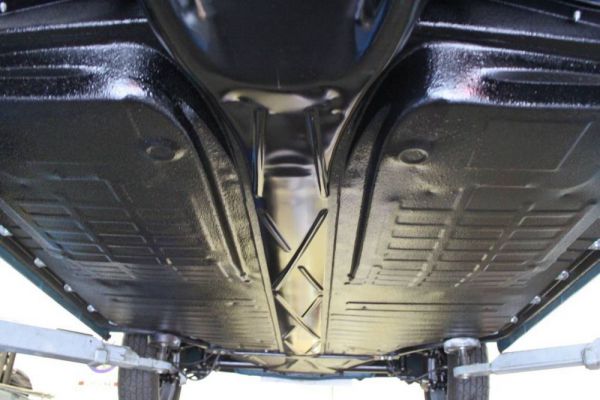 Volkswagen Karmann Ghia 1200 1965 40225