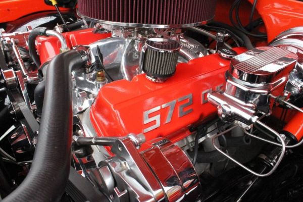 Chevrolet Suburban 1970 131132