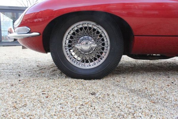 Jaguar E-Type 4.2 1966 131669