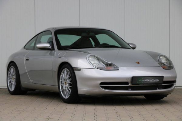 Porsche 911 Carrera 2000 897
