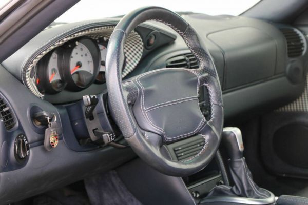 Porsche 911 Carrera 2000 901