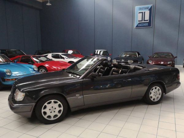 Mercedes-Benz 300 CE-24 1992 6015