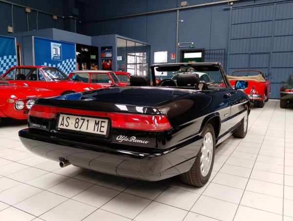 Alfa Romeo 2.0 Spider 1993 126996