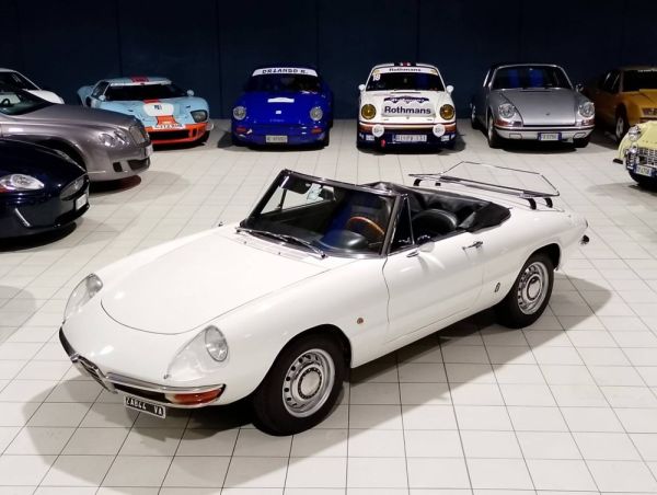 Alfa Romeo 1750 Spider Veloce 1967 127001