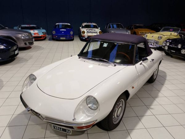 Alfa Romeo 1750 Spider Veloce 1967 127002