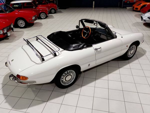 Alfa Romeo 1750 Spider Veloce 1967 127009