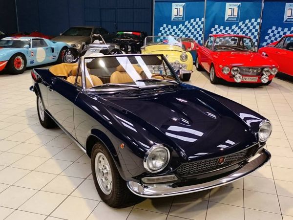 Fiat 124 Spider CS1 1973 128613
