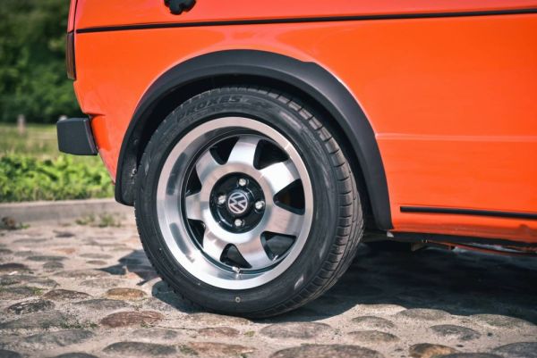 Volkswagen Golf I GTI 1.6 1979 121384