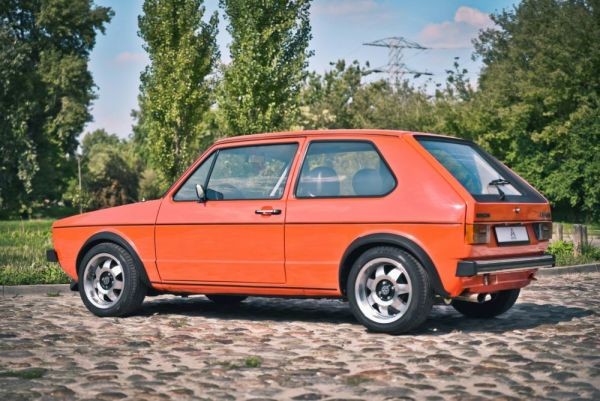 Volkswagen Golf I GTI 1.6 1979 121385
