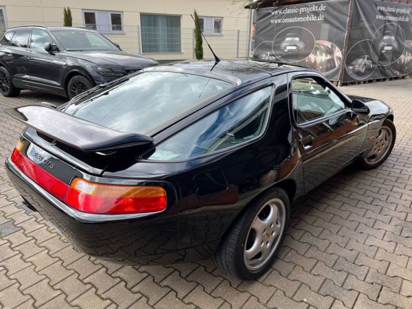 Porsche 928 GTS 1993 39318
