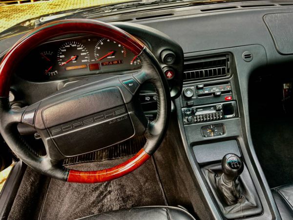 Porsche 928 GTS 1993 39321