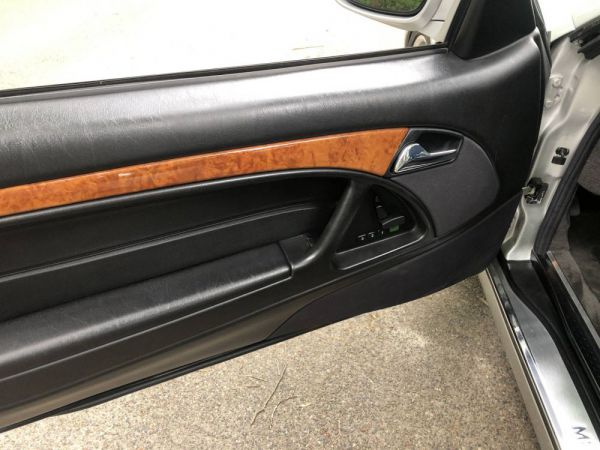 Mercedes-Benz SL 500 1999 39340
