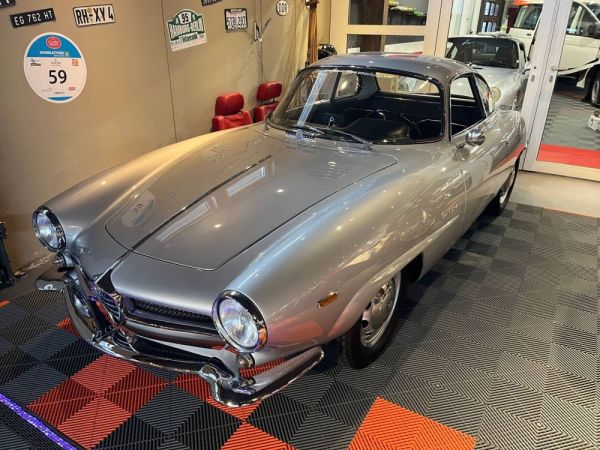 Alfa Romeo Giulia Sprint Speciale 1965 131458