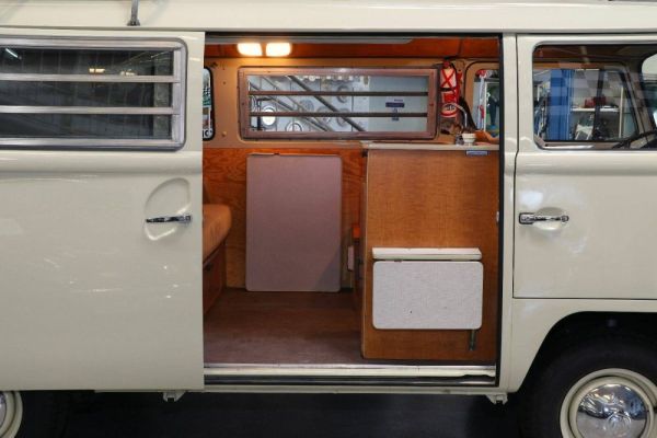 Volkswagen T2a Westfalia 1968 126042