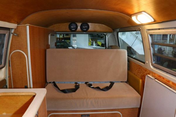 Volkswagen T2a Westfalia 1968 126044