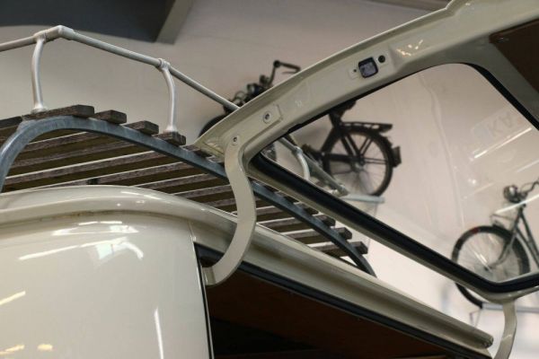 Volkswagen T2a Westfalia 1968 126046