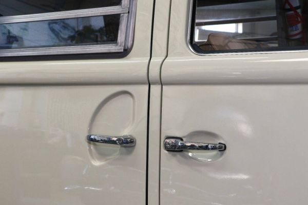 Volkswagen T2a Westfalia 1968 126050