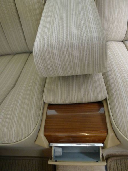 Mercedes-Benz 300 CE 1988