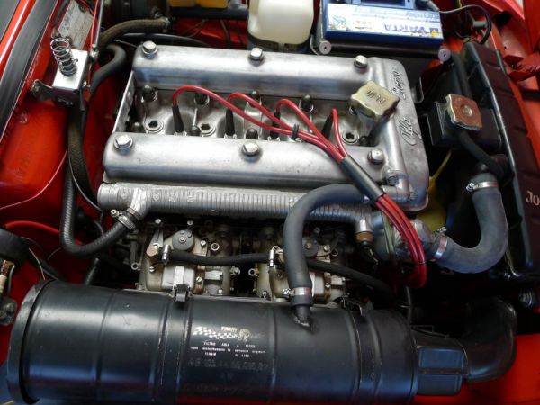 Alfa Romeo Spider Veloce 2000 1982 122593