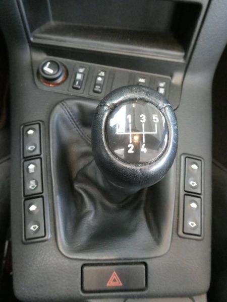 BMW 320i 1997 129893