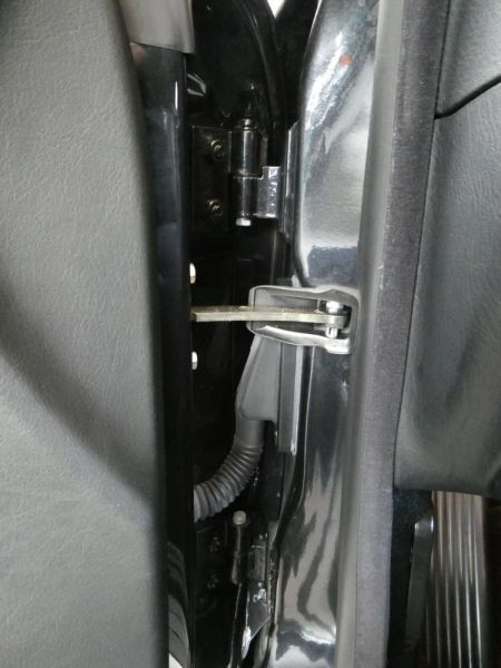 BMW 320i 1997 129895