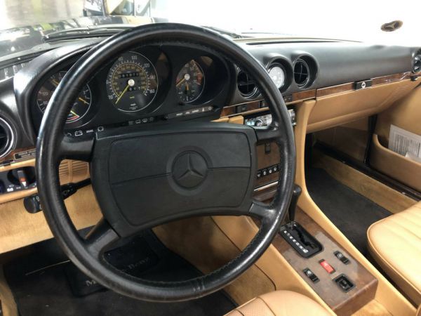 Mercedes-Benz 560 SL 1987 102815