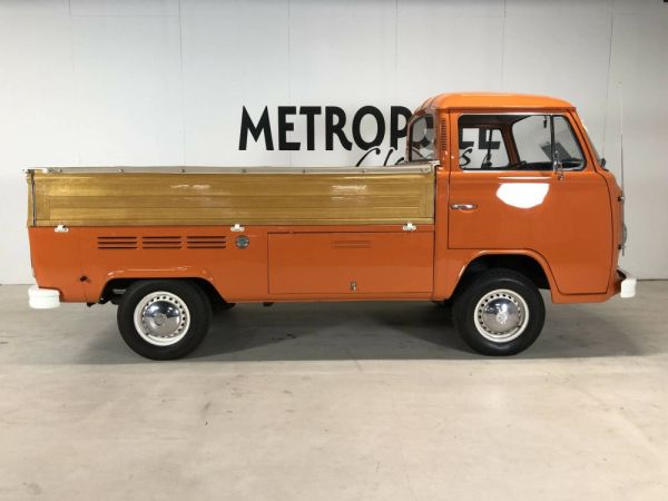 Volkswagen T2b pickup 1977 121334