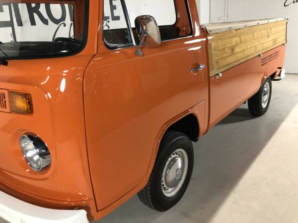 Volkswagen T2b pickup 1977 121337