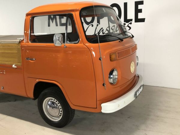 Volkswagen T2b pickup 1977 121338