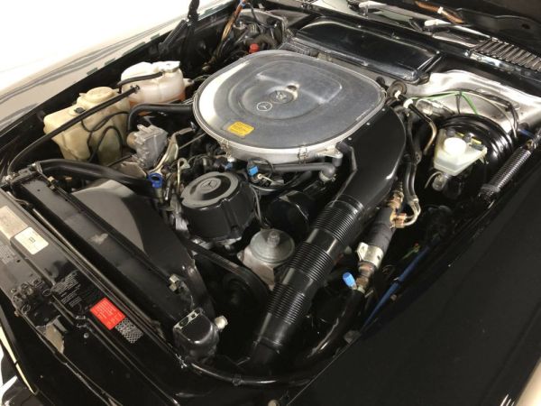 Mercedes-Benz 560 SL 1986 122092