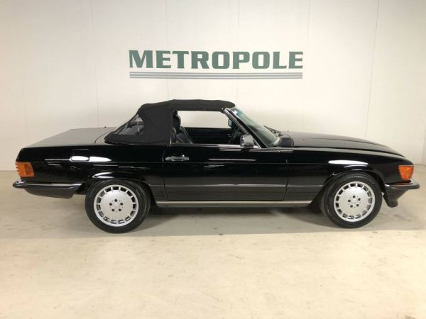 Mercedes-Benz 560 SL 1986 122093