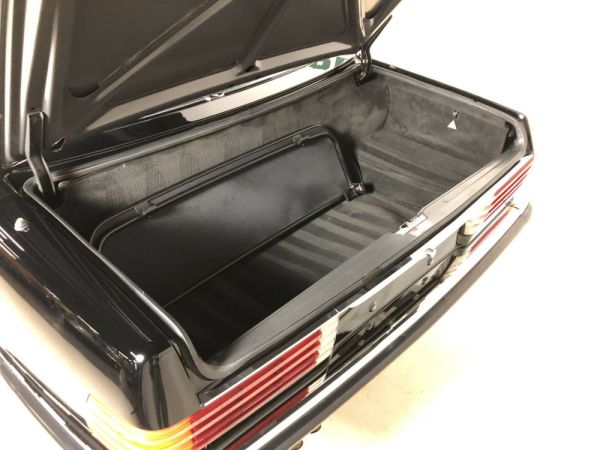 Mercedes-Benz 560 SL 1986 122100