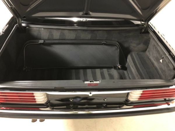 Mercedes-Benz 560 SL 1986 122101