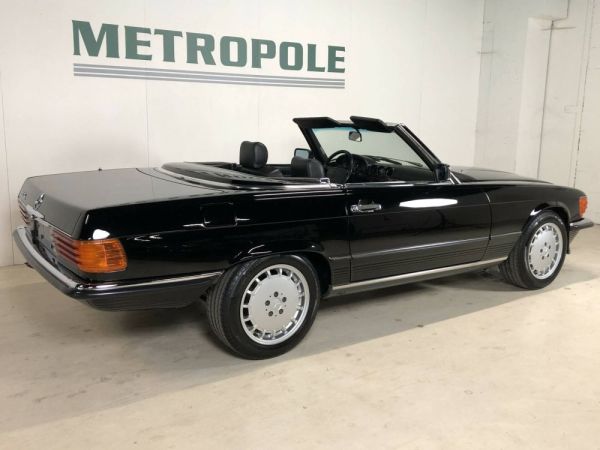 Mercedes-Benz 560 SL 1986 122105