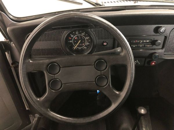 Volkswagen Maggiolino 1200 L 1985 127324