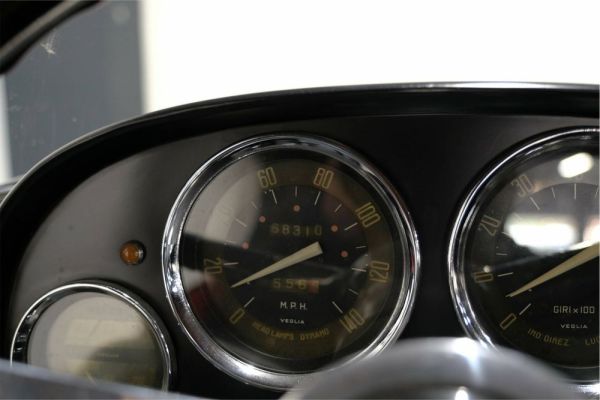 Alfa Romeo 2000 Spider 1960 131452